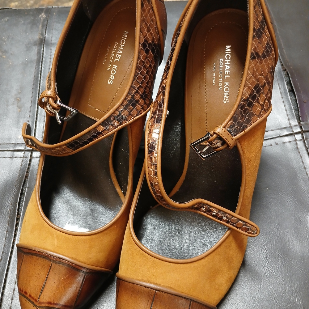 Michael Kors Brown Tan Heels with Chic Ankle Strap